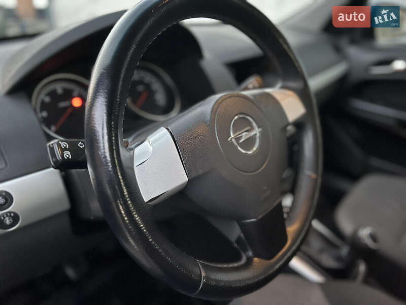 Универсал Opel Astra 2009 в Тернополе фото 23 Универсал Opel Astra 2009 в Тернополе