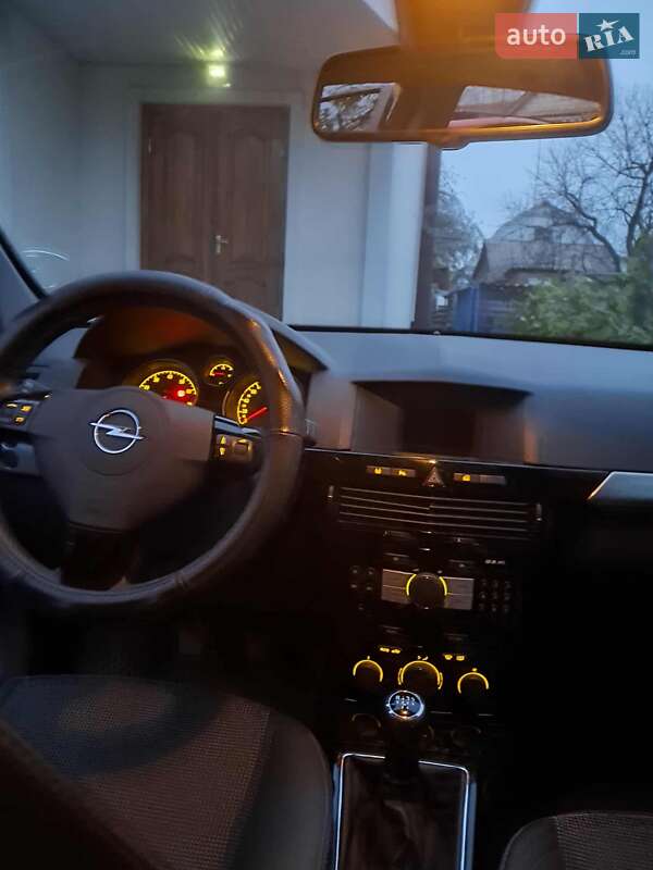 Універсал Opel Astra 2009 в Жмеринці