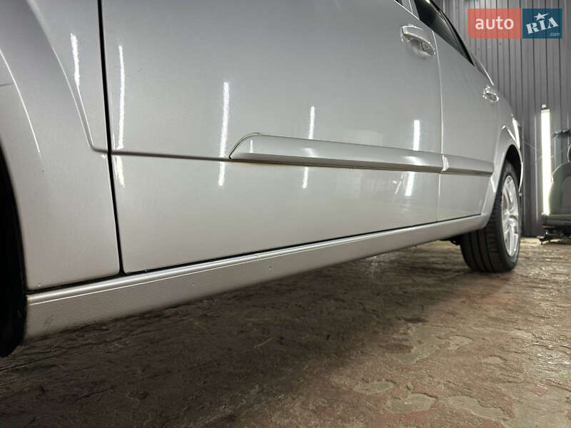 Універсал Opel Astra 2008 в Києві