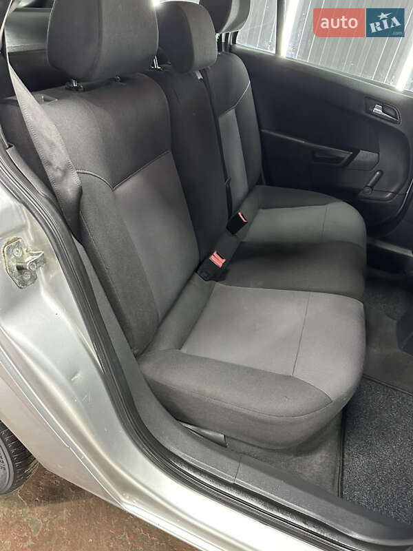 Універсал Opel Astra 2008 в Києві