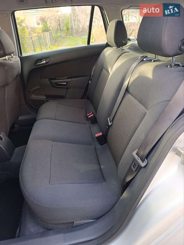 Універсал Opel Astra 2009 в Луцьку фото 68 Універсал Opel Astra 2009 в Луцьку