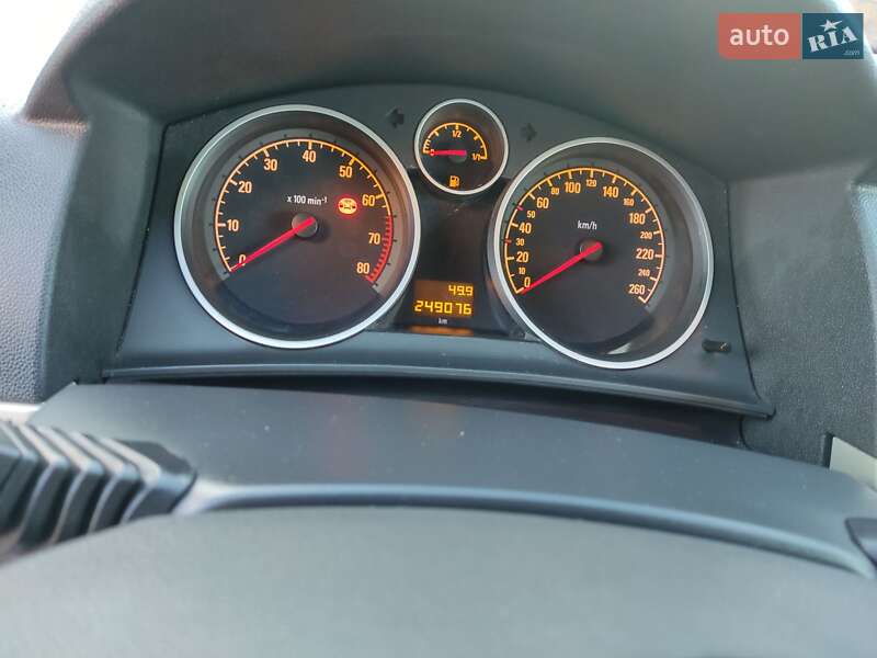 Універсал Opel Astra 2009 в Луцьку фото 31 Універсал Opel Astra 2009 в Луцьку