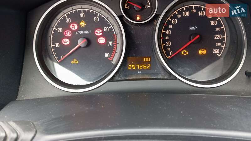 Универсал Opel Astra 2005 в Немирове фото 12 Универсал Opel Astra 2005 в Немирове