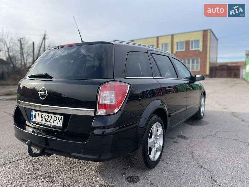 Универсал Opel Astra 2007 в Прилуках