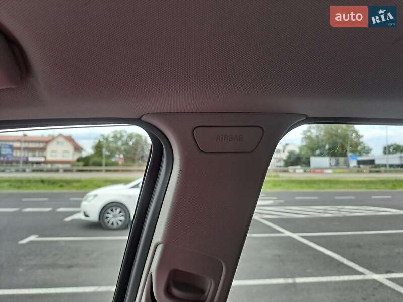 Універсал Opel Astra 2009 в Львові