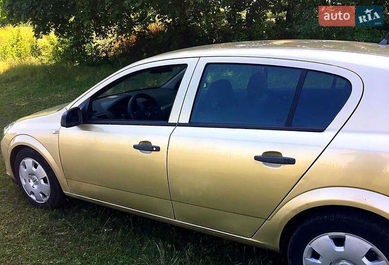 Хетчбек Opel Astra 2005 в Теплику фото 3 Хетчбек Opel Astra 2005 в Теплику