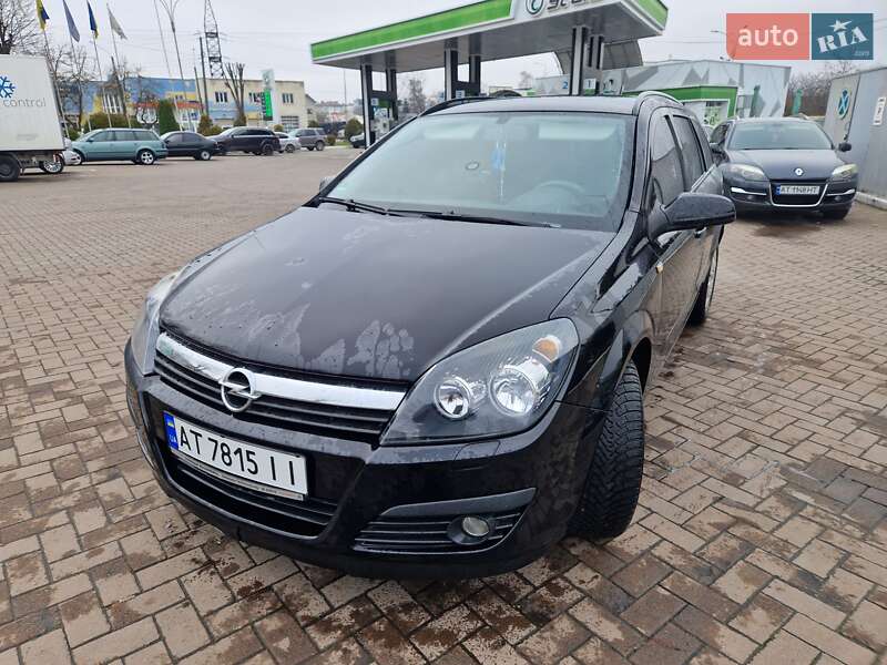 Универсал Opel Astra 2005 в Ивано-Франковске