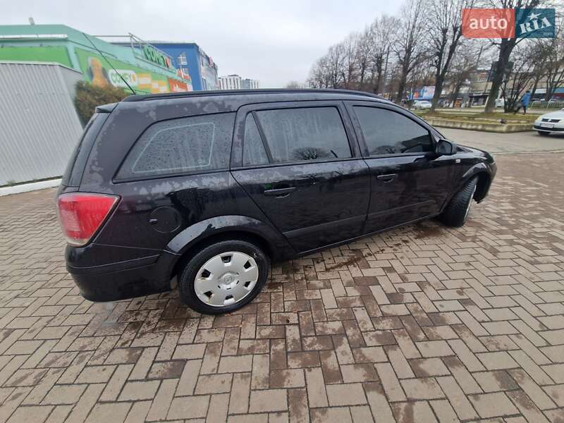 Универсал Opel Astra 2005 в Ивано-Франковске