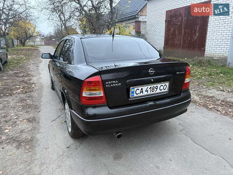 Седан Opel Astra 2008 в Кременчуці фото 7 Седан Opel Astra 2008 в Кременчуці