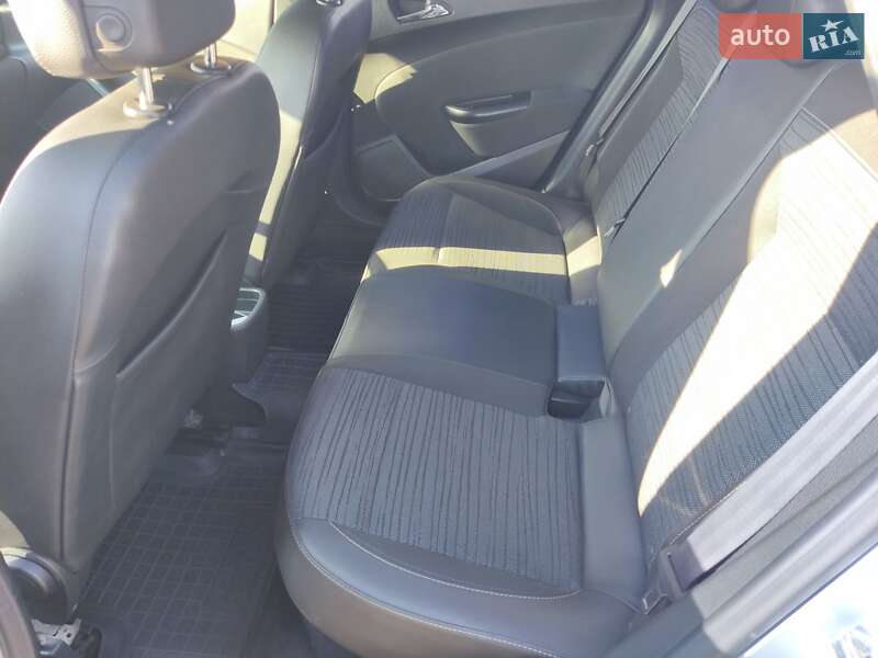 Седан Opel Astra 2016 в Жмеринці