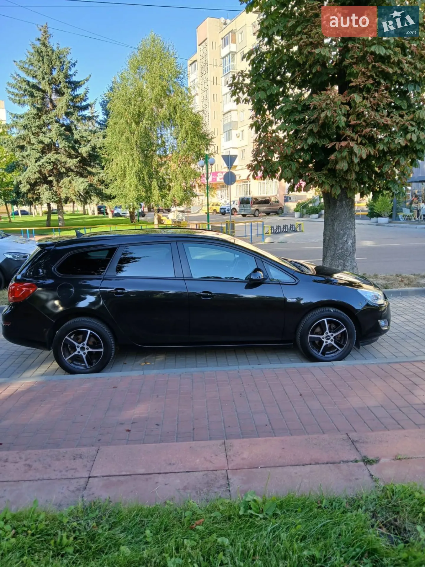 2011 Opel Astra - мініатюра 3