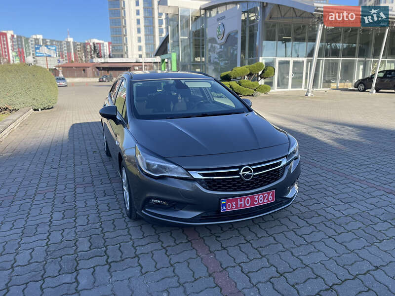 Универсал Opel Astra 2019 в Луцке