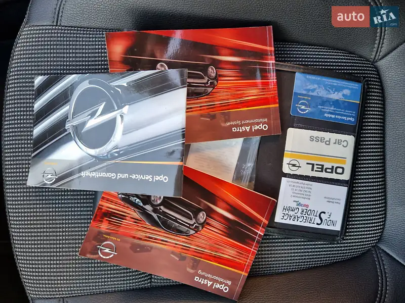 Універсал Opel Astra 2012 в Києві документ