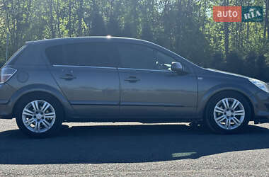 Хетчбек Opel Astra 2008 в Львові