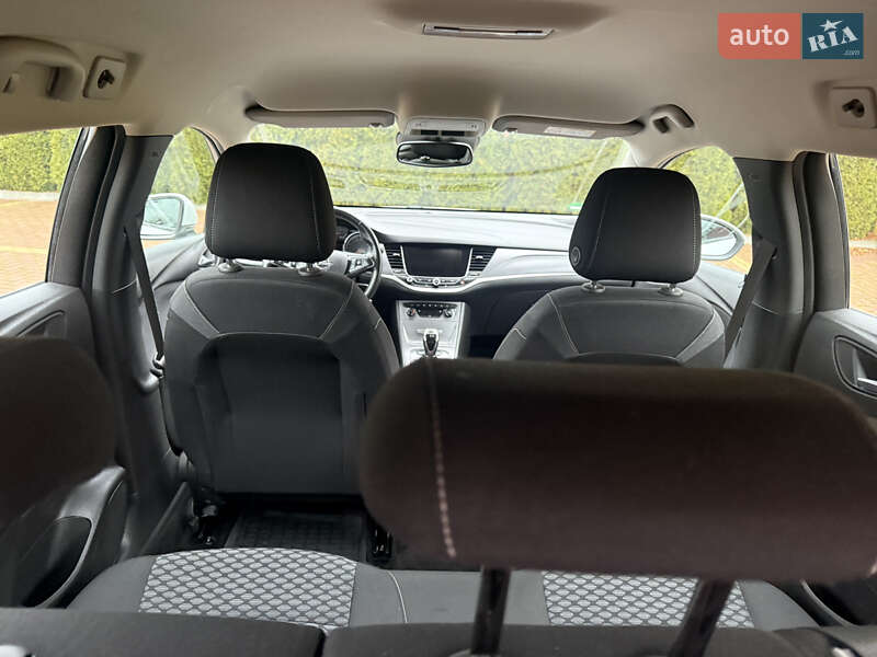 Универсал Opel Astra 2018 в Хмельницком