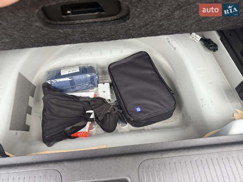 Универсал Opel Astra 2018 в Хмельницком