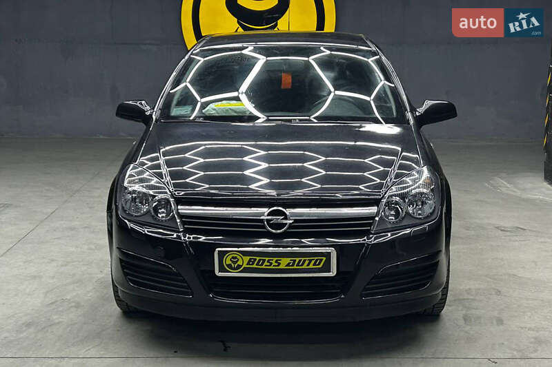 Хетчбек Opel Astra 2006 в Чернівцях фото 2 Хетчбек Opel Astra 2006 в Чернівцях