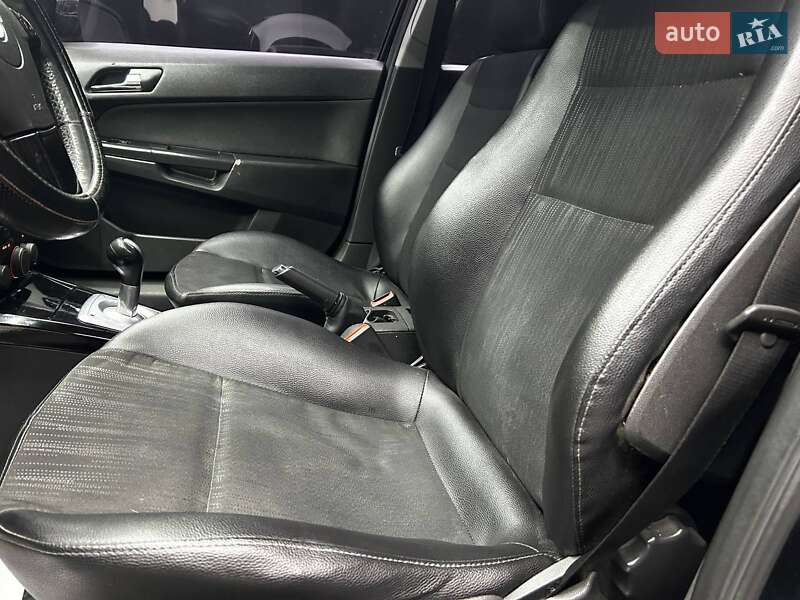 Хетчбек Opel Astra 2006 в Чернівцях фото 8 Хетчбек Opel Astra 2006 в Чернівцях