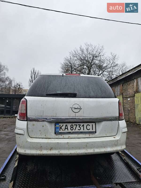Универсал Opel Astra 2010 в Киеве фото 2 Универсал Opel Astra 2010 в Киеве