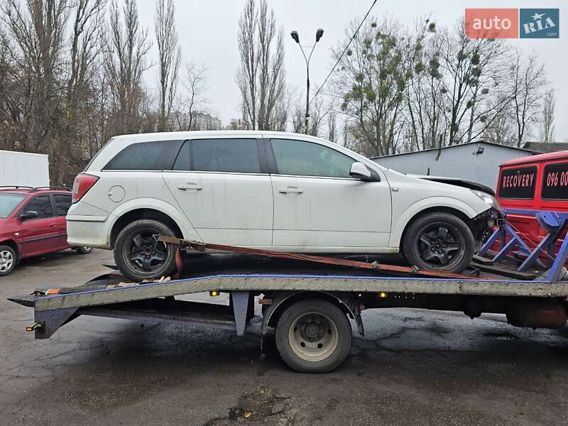 Универсал Opel Astra 2010 в Киеве фото 4 Универсал Opel Astra 2010 в Киеве