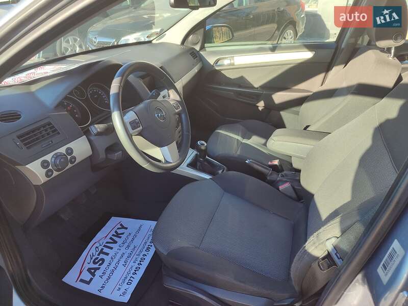 Універсал Opel Astra 2009 в Гайвороні фото 3 Універсал Opel Astra 2009 в Гайвороні