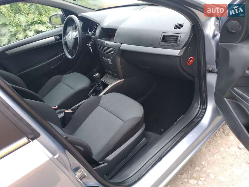 Универсал Opel Astra 2006 в Тернополе фото 22 Универсал Opel Astra 2006 в Тернополе