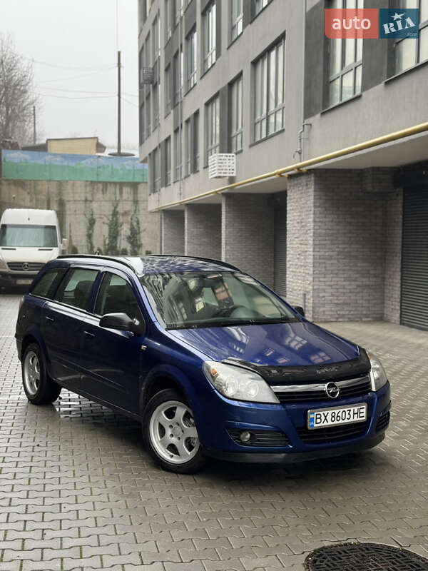 Универсал Opel Astra 2006 в Хмельницком
