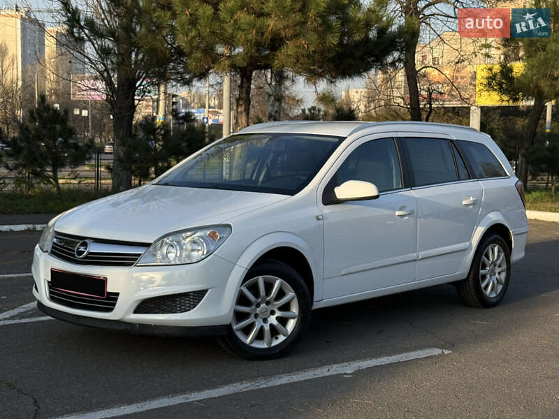 Opel Astra 2008 Opel Astra 2008