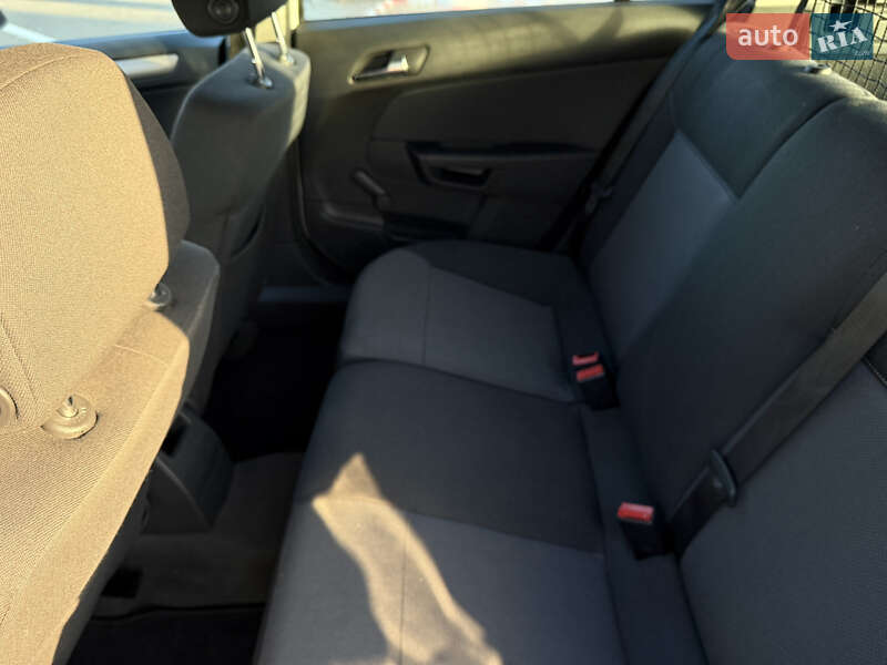 Универсал Opel Astra 2008 в Одессе