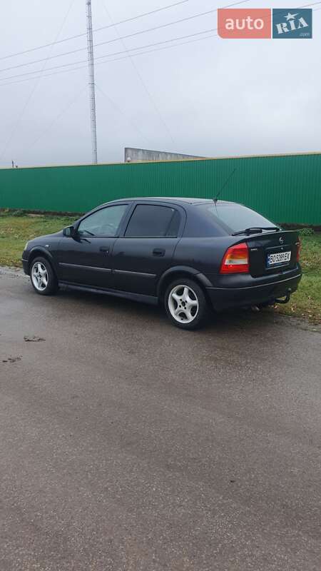 Хетчбек Opel Astra 1998 в Чорткові
