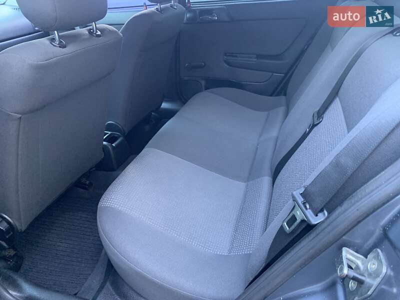 Седан Opel Astra 2008 в Виннице