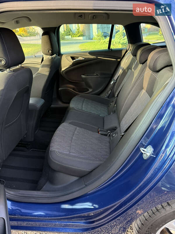 Универсал Opel Astra 2020 в Хмельницком