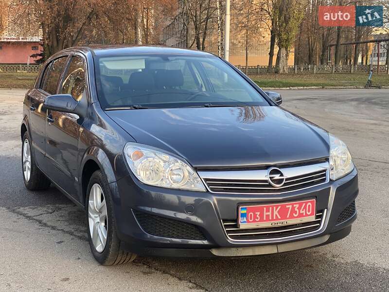 Opel Astra 2008