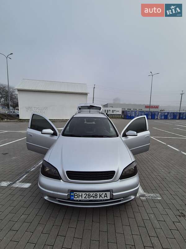 Opel Astra 2001