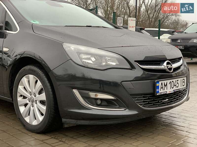 Универсал Opel Astra 2014 в Бердичеве