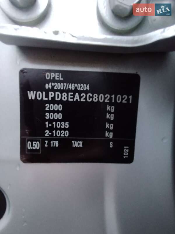 Універсал Opel Astra 2011 в Луцьку