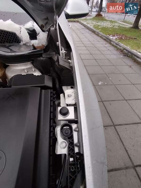 Універсал Opel Astra 2011 в Луцьку