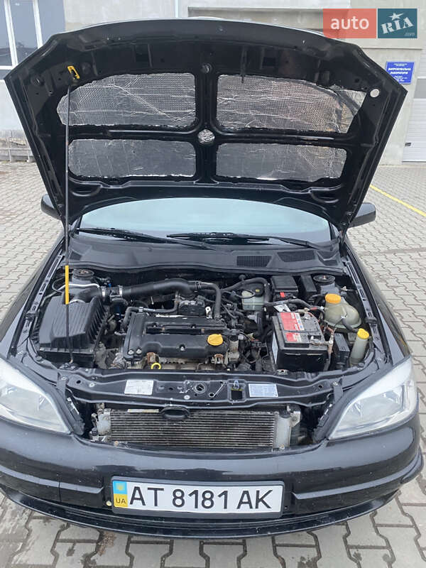 Седан Opel Astra 2007 в Коломые