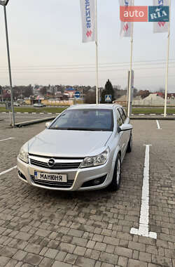 Универсал Opel Astra 2008 в Харькове