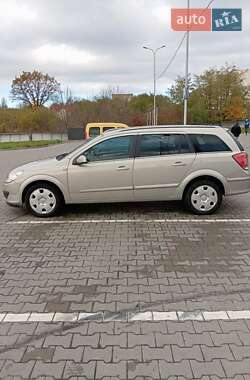 Універсал Opel Astra 2006 в Бучачі