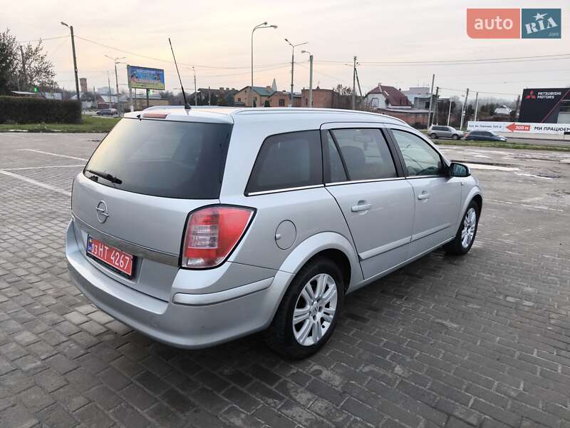 Универсал Opel Astra 2009 в Харькове