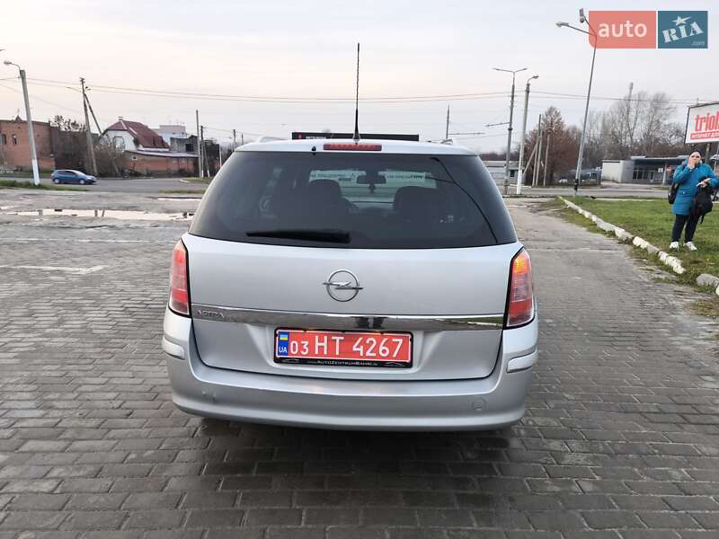 Универсал Opel Astra 2009 в Харькове