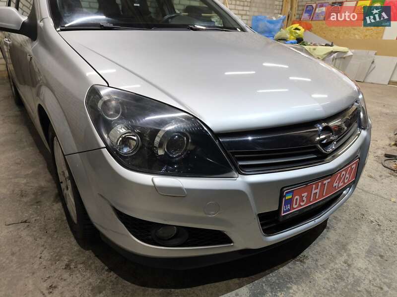 Универсал Opel Astra 2009 в Харькове