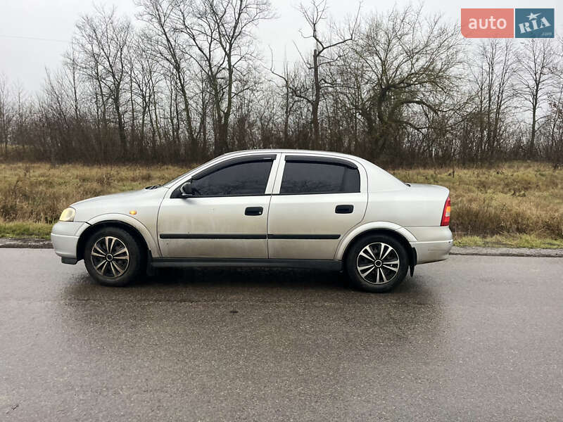 Седан Opel Astra 2005 в Вінниці фото 3 Седан Opel Astra 2005 в Вінниці