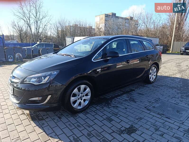 Универсал Opel Astra 2015 в Каменец-Подольском