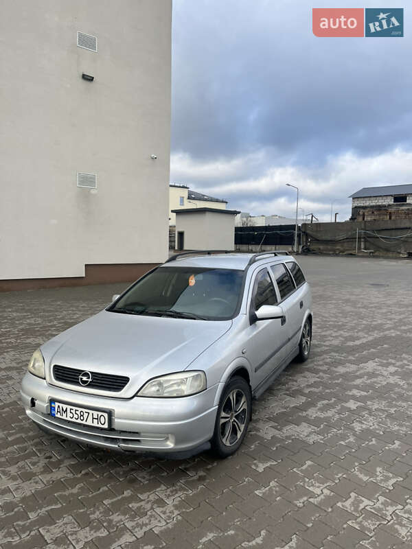 Универсал Opel Astra 2003 в Киеве