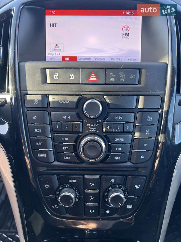 Хэтчбек Opel Astra 2015 в Львове