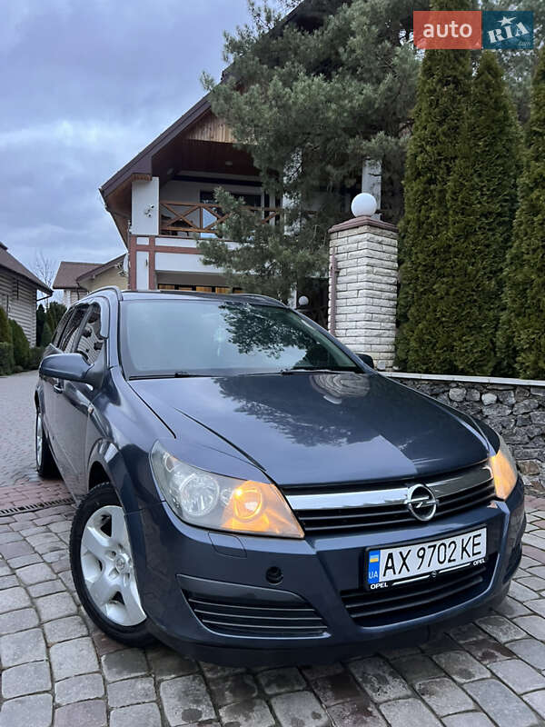 Універсал Opel Astra 2005 в Тульчині