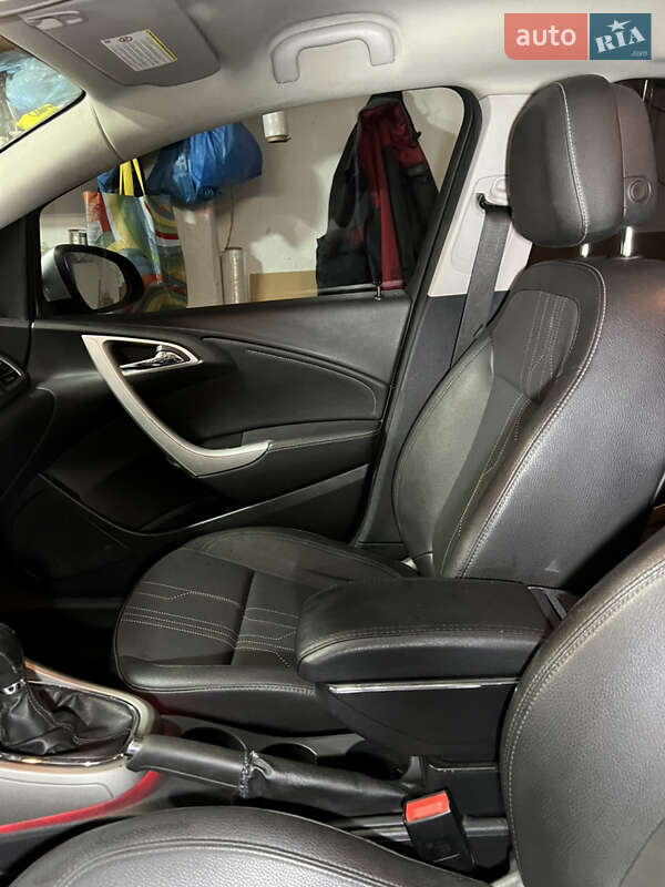 Універсал Opel Astra 2012 в Калинівці фото 40 Універсал Opel Astra 2012 в Калинівці