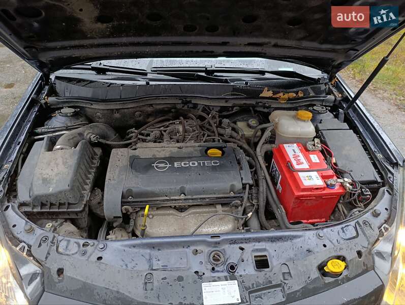 Универсал Opel Astra 2007 в Бородянке